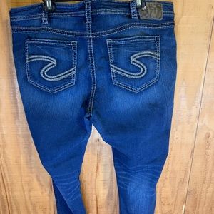 Silver brand Suki Super Skinny Jeans